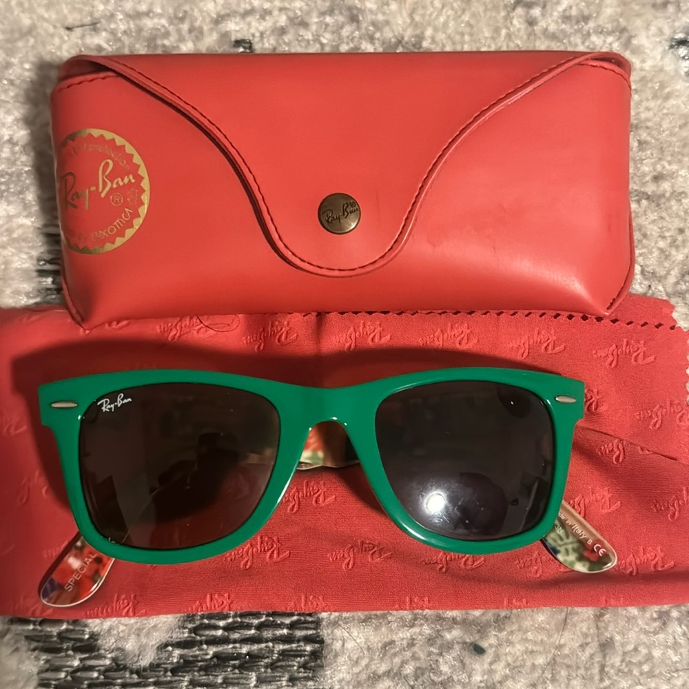 Ray-Ban Wayfarer
